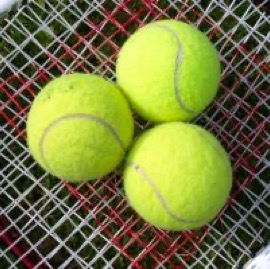 1064562_tennis_racquets_and_balls.jpg